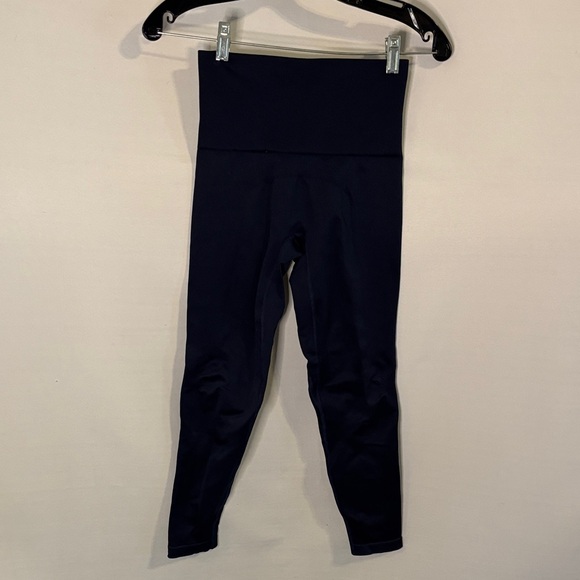 LNDR Cropped Legging Size S/M - Picture 1 of 5